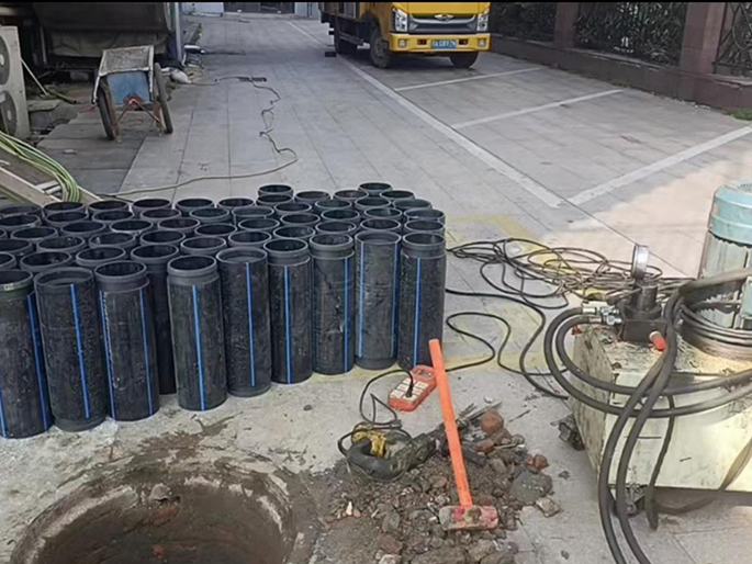 盱眙PE置换管厂家 DN315置换管 非开挖管短管置换